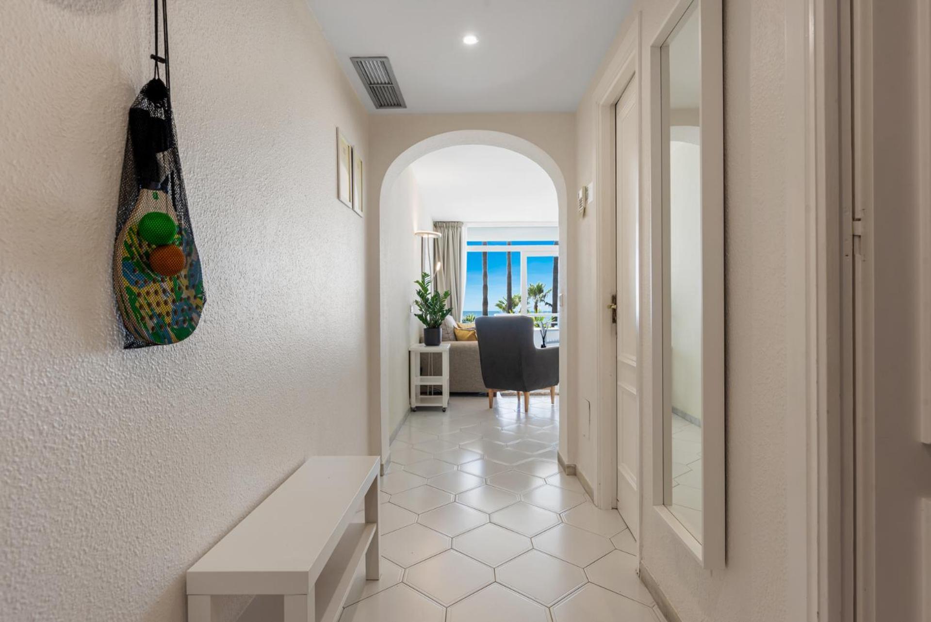 Miraflores Apartments By The Beach Costa Del Sol Sitio de Calahonda Exteriör bild