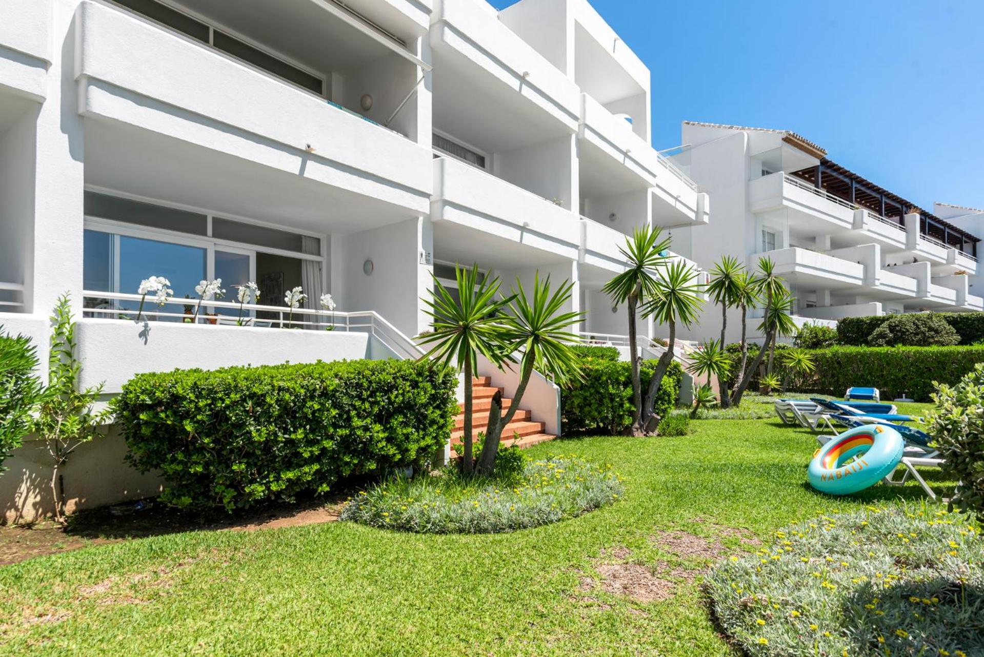 Miraflores Apartments By The Beach Costa Del Sol Sitio de Calahonda Exteriör bild